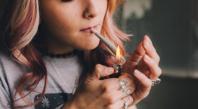 warum-frauen-cannabis-rauchen-sollten