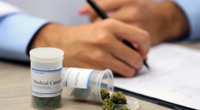 Cannabis-Ärzte-verschreiben