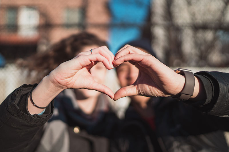 Valentinstag für Kiffer: 5 spannende Geschenkideen